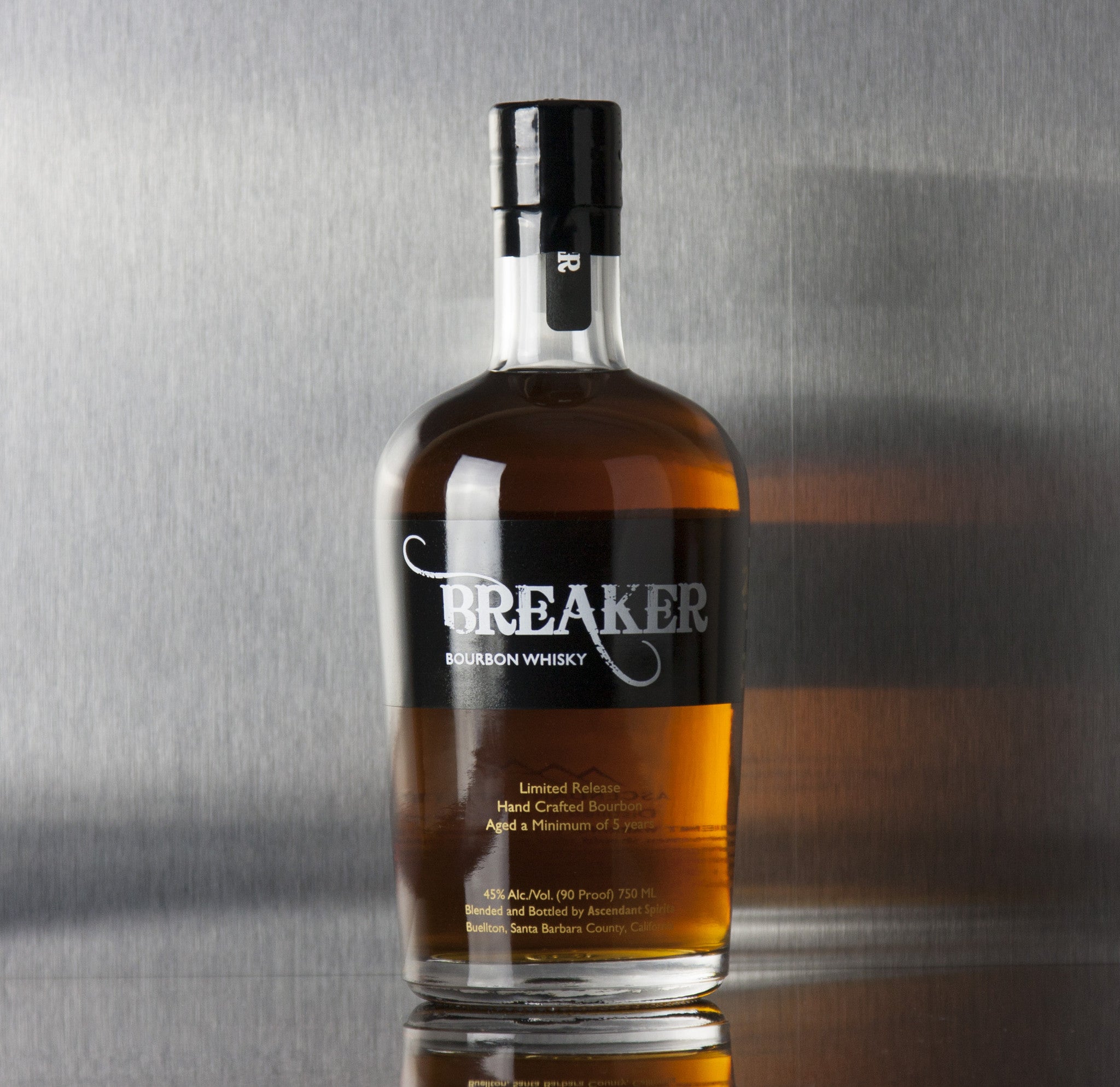 Breaker Bourbon Whisky 750 ml